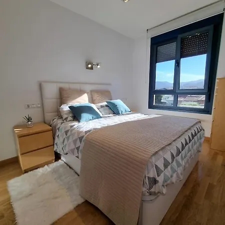 20a01 - Precioso Con Piscina Y Garaje San Juan De La Arena